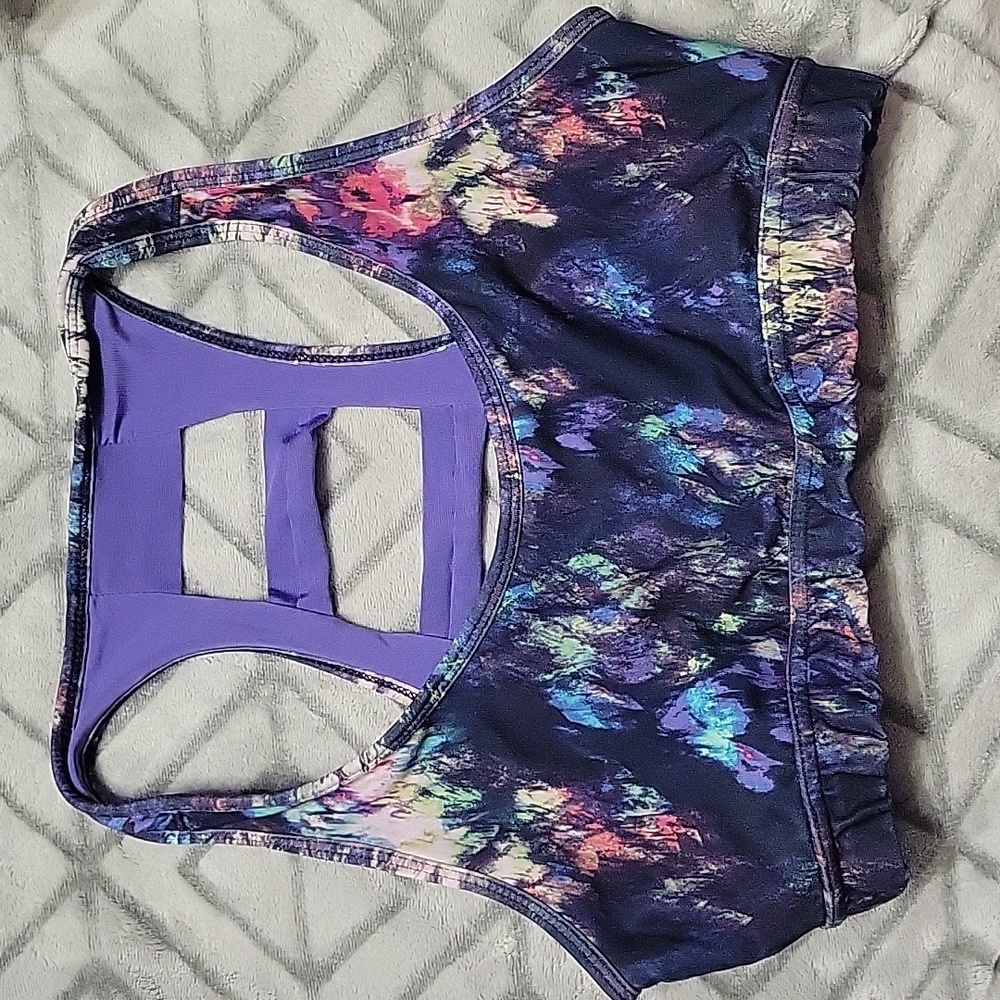 Sports bra